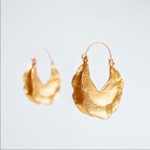 Zara Gold Crescent Hoop Earrings - Picture 2 of 8